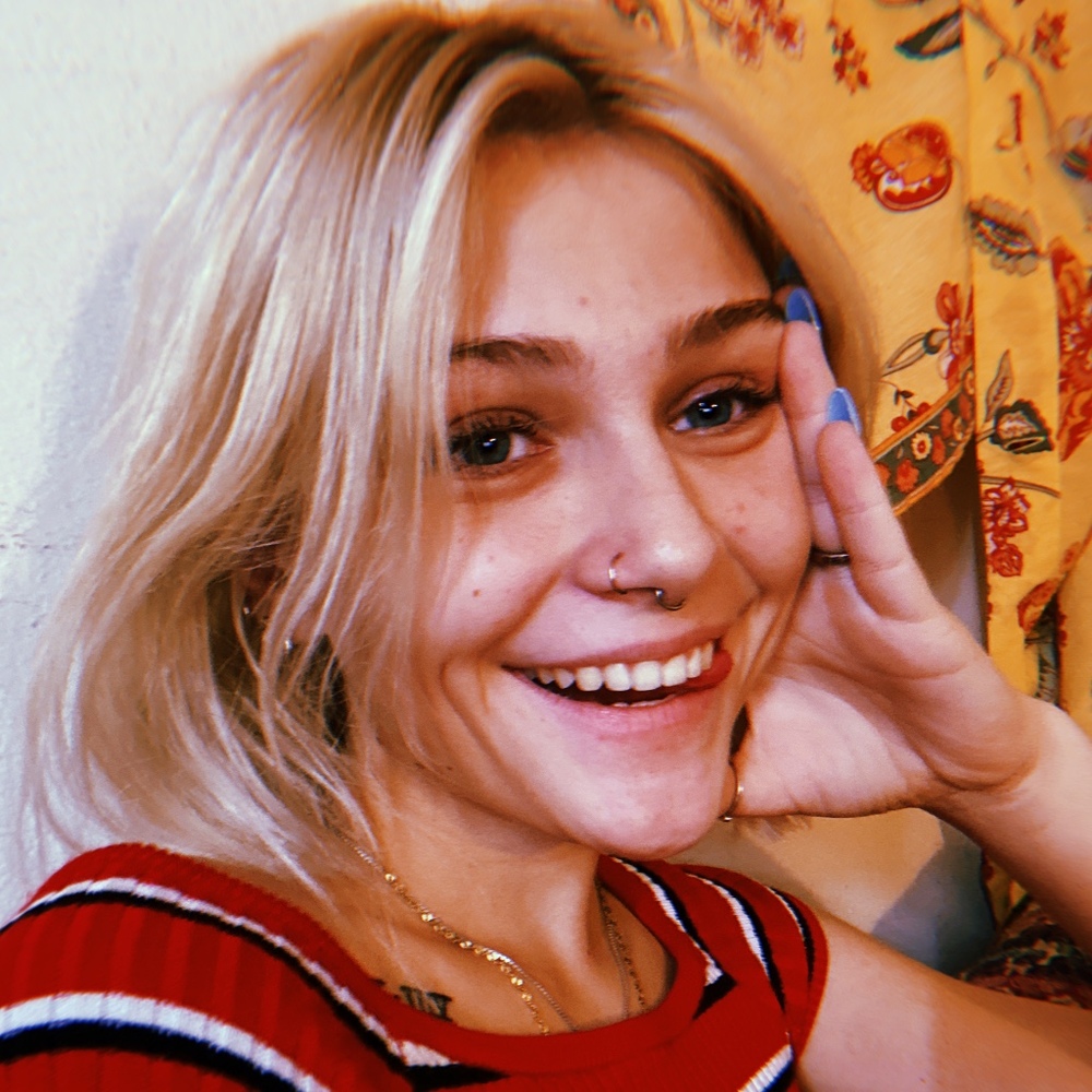 Meet your Posher, Amber